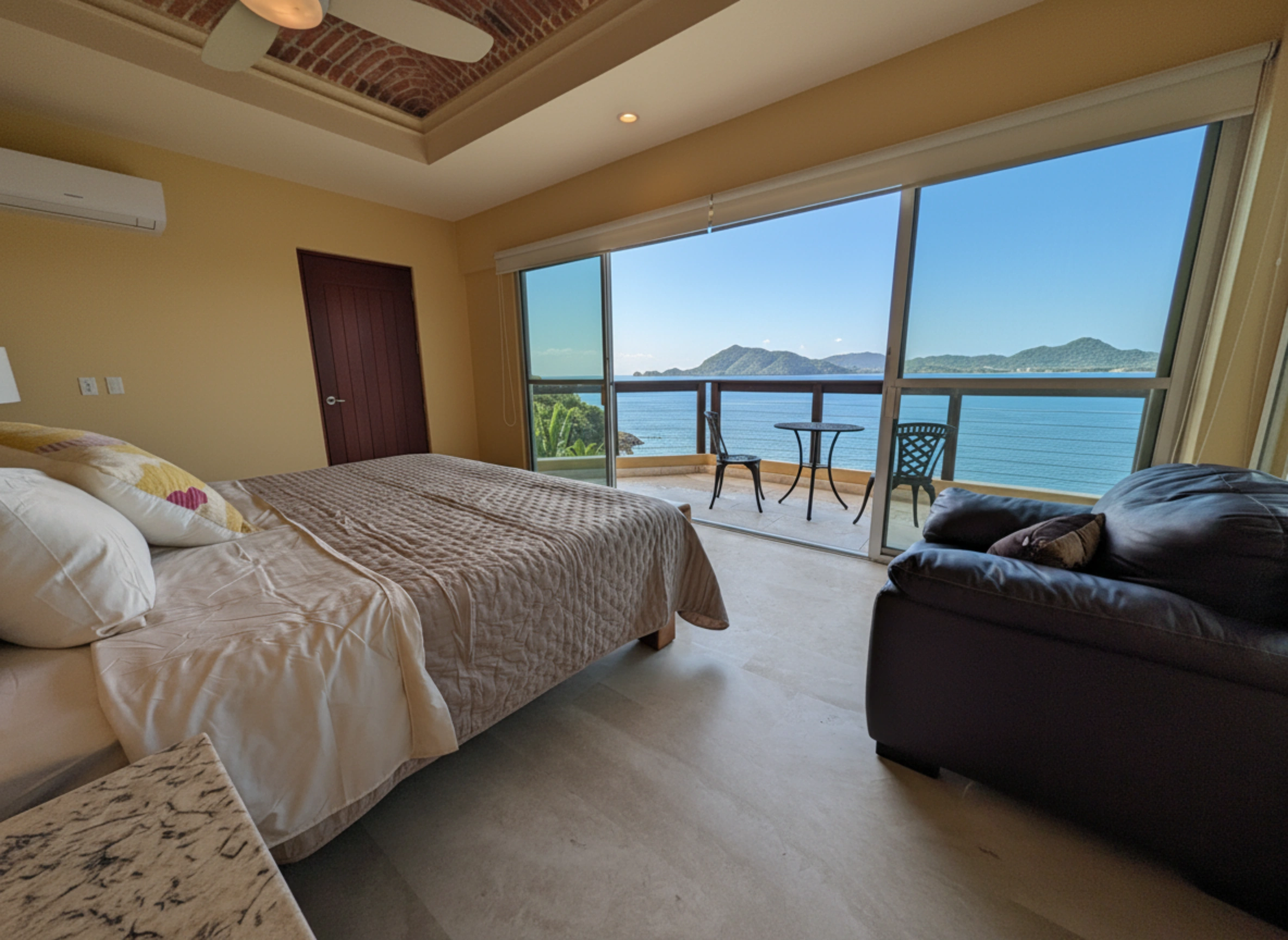 Casama_Suite01_03